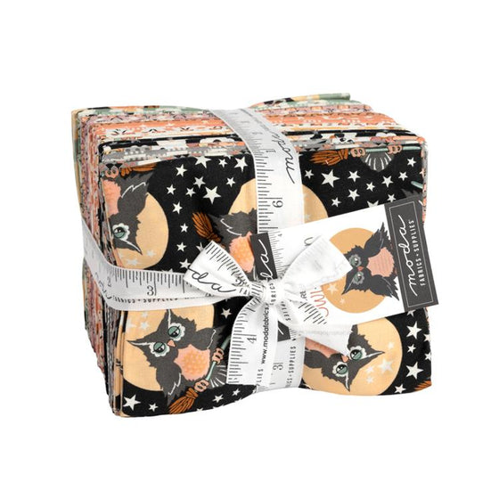 Precut "OWL-O-WEEN", Fat Quarter Bundle, Urban Chiks, Moda Fabrics