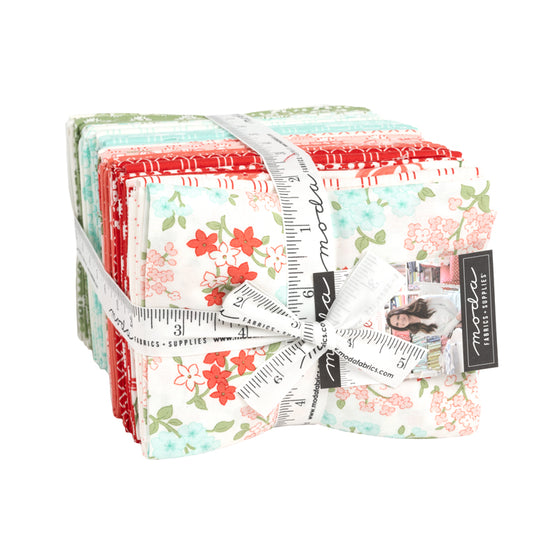 Fat Quarter Bundle "Lighthearted", Precuts, Patchworkstoff, Camille Roskelley, Moda Fabriucs