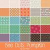 Charm Pack "Bee Dots", 5 inch Quadrate, Lori Holt, Riley Blake Designs, Precuts
